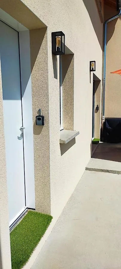 Chambre Vue Lac Av Piscine Prunières